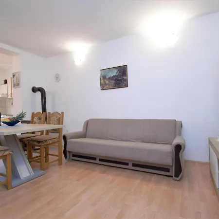 Holiday home Aurora By Interhome
