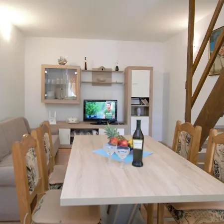 Holiday home Aurora By Interhome *