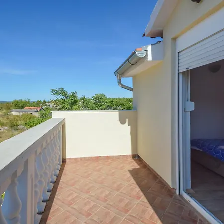 Holiday home Aurora By Interhome