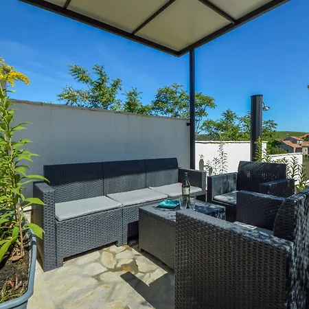 Holiday home Aurora By Interhome *